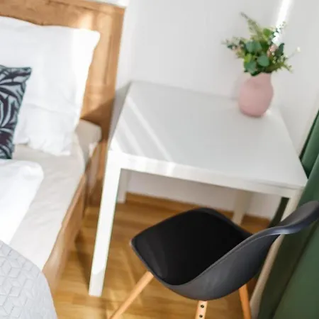 Apartmán Golden Rezidence Nová Karolina Sekce A *